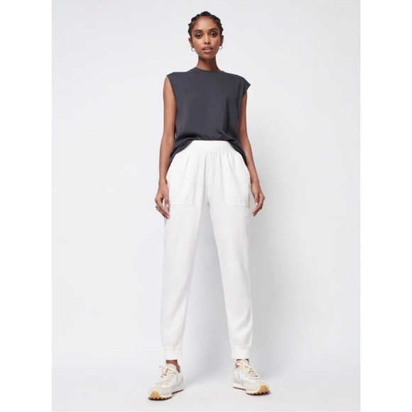 Faherty Ivory Arlie Day Jogger Pants Size Small - Picture 1 of 9